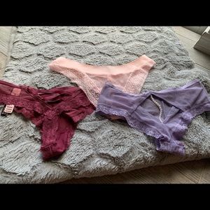 NWT Victoria’Secret Panty bundle siZe Small